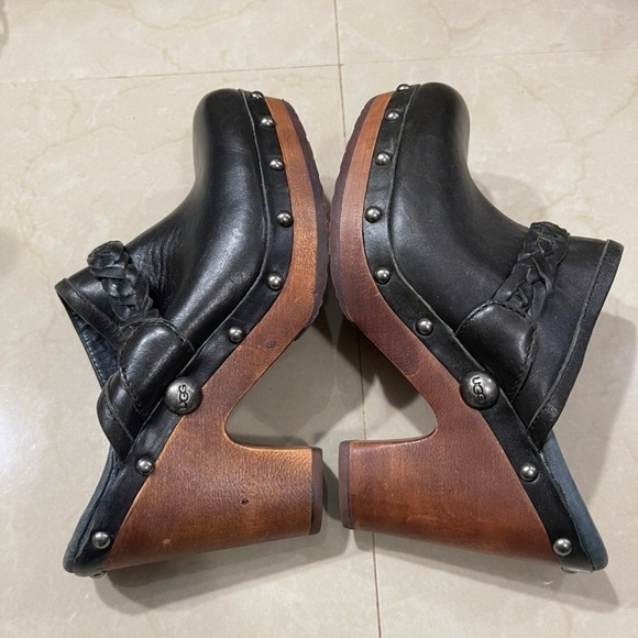 UGG clog shoes 6 - Picture 4 of 10